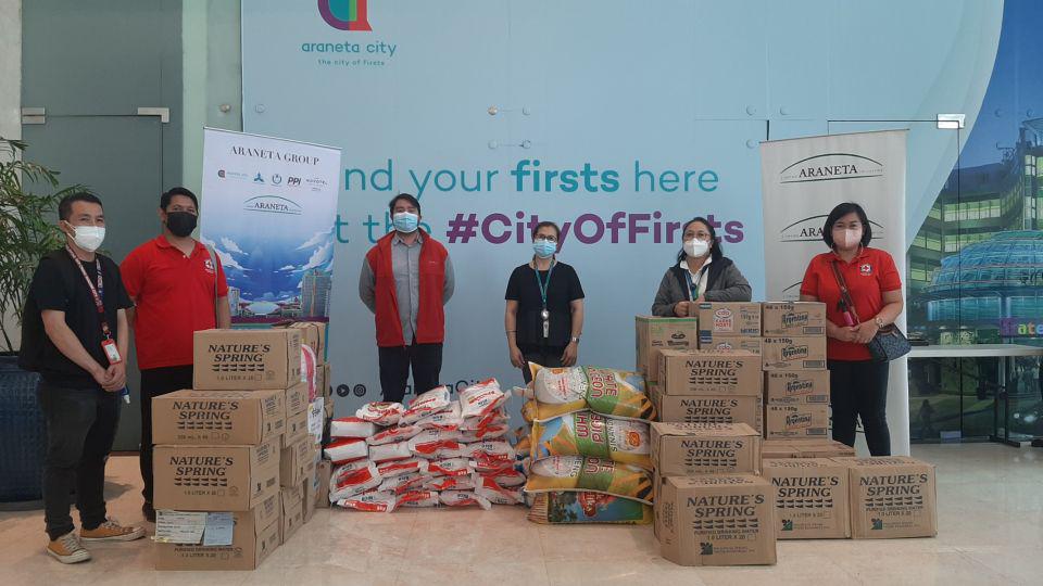 Araneta Group, JAAF turn over aid for Typhoon Odette survivors to Philippine Red Cross