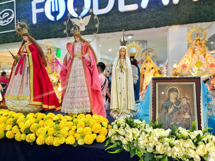  Ali Mall invites public to Flores De Maria exhibit 
