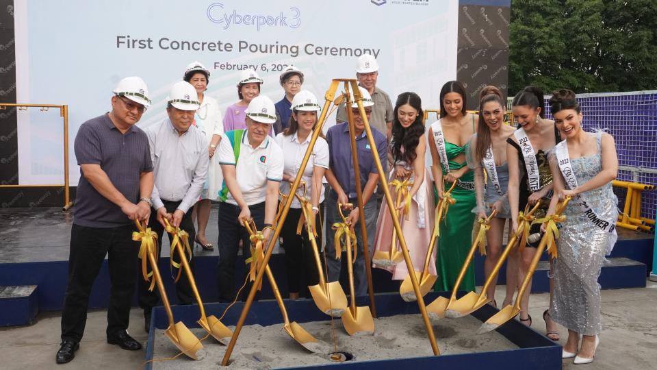 Araneta City holds concrete pouring ceremony for Cyberpark 3